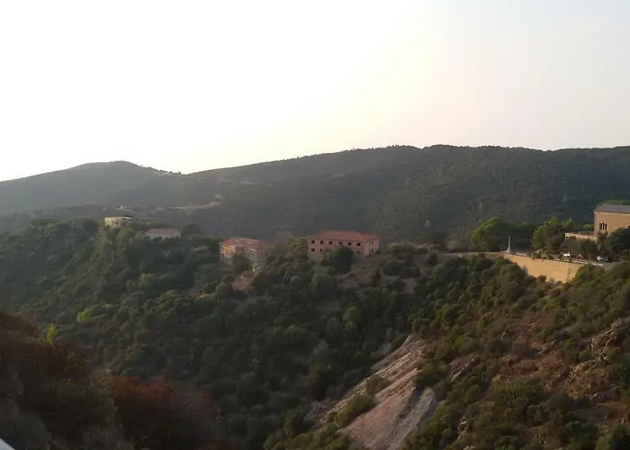 S'apposentu 3* Арбус