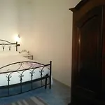 Bed and breakfast S'apposentu 3*