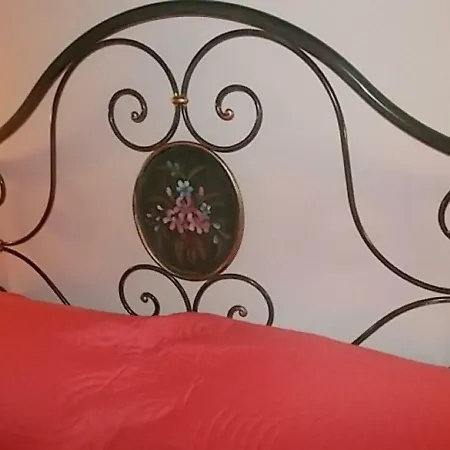 S'apposentu Bed and breakfast Arbus